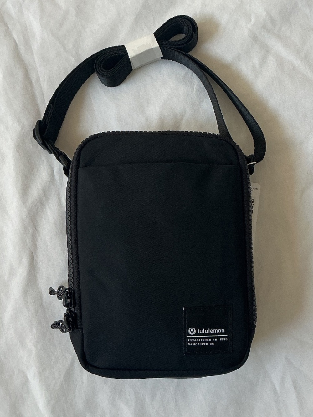 Lululemon Easy Access Crossbody Bag Black NWT